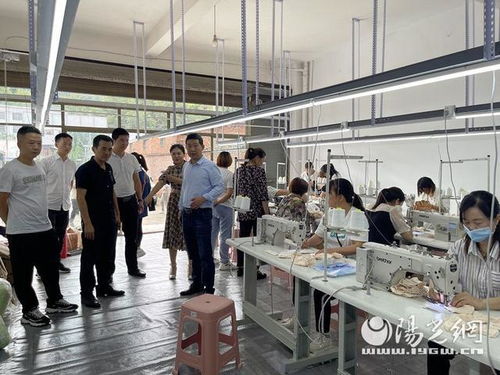 汉滨区五家新社区工厂同日投产运营 可提供就业岗位300多个